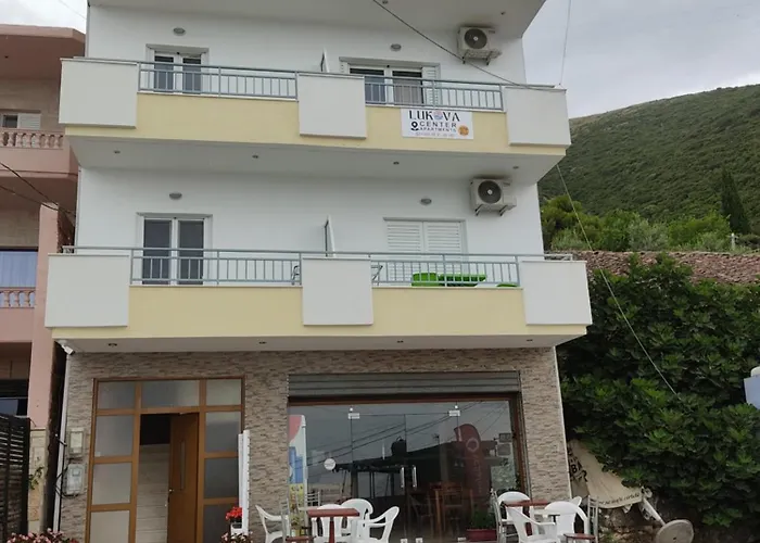 Lukova Center Apartments